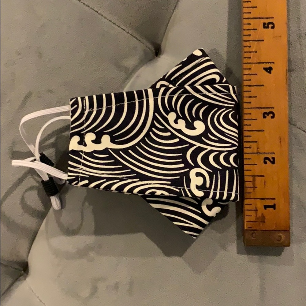 NEW Origami Cotton Face Mask Bold Waves for Kids - Picture 5 of 8